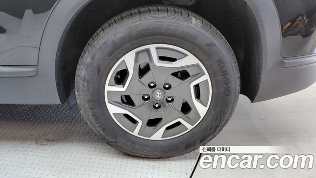 Hyundai Santafe 2023 — photo 7