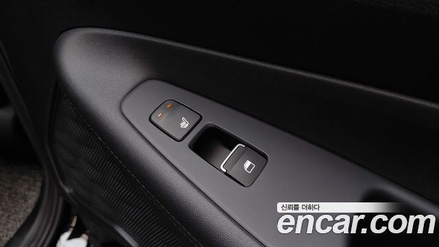 Hyundai Santafe 2023 — photo 29