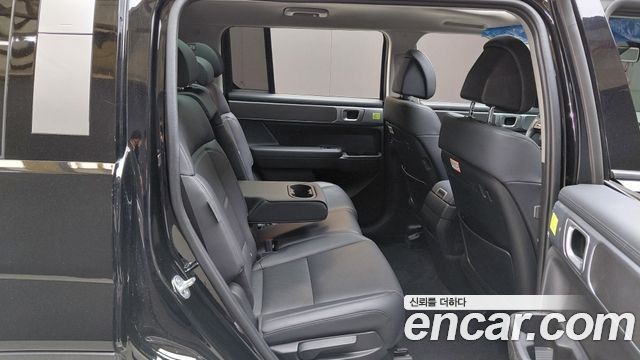 Hyundai Santafe 2024 — photo 18