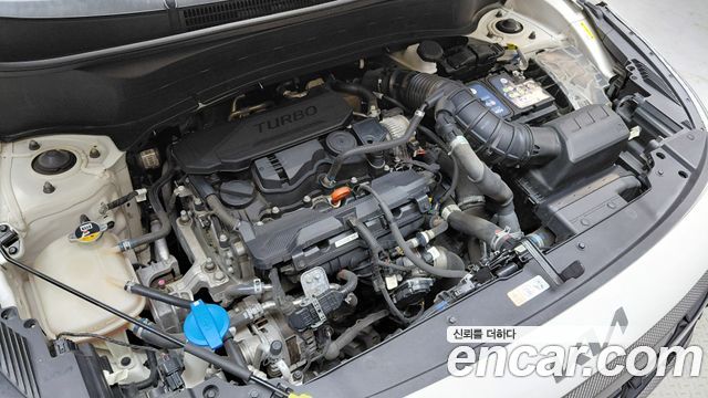 Kia Seltos 2023 — photo 6