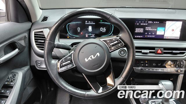 Kia Seltos 2023 — photo 21