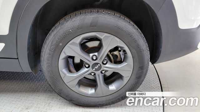 Kia Seltos 2023 — photo 7