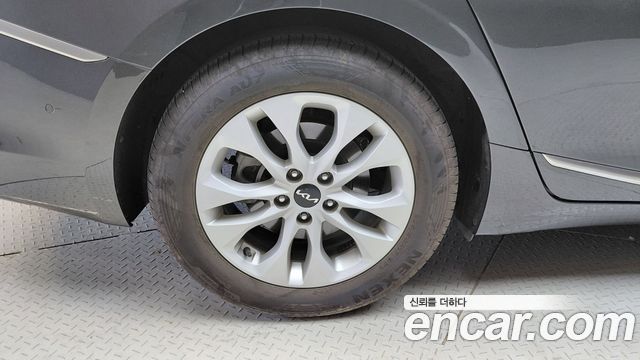 Kia K8 2023 — photo 5