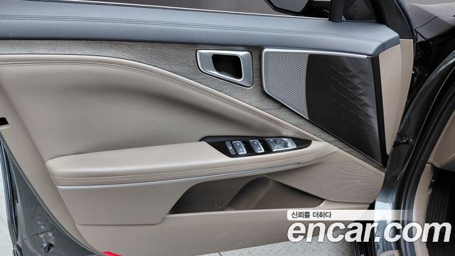 Kia K8 2023 — photo 14
