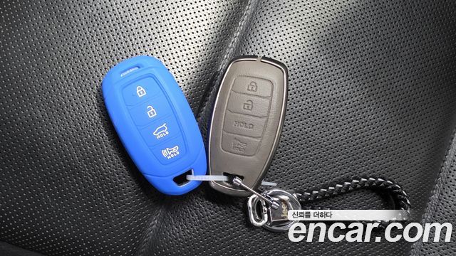 Hyundai Veloster 2019 — photo 18