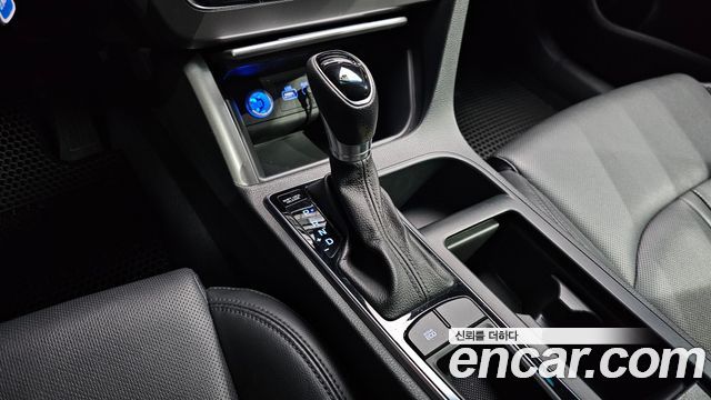 Hyundai Sonata 2017 — photo 12