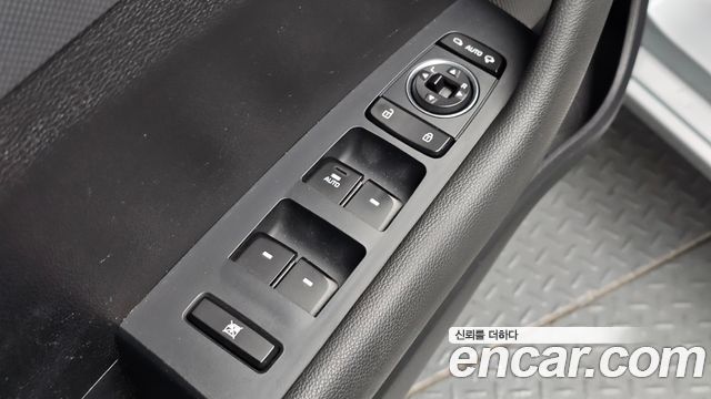 Hyundai Sonata 2017 — photo 30