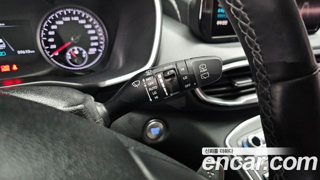 Hyundai Santafe 2022 — photo 24