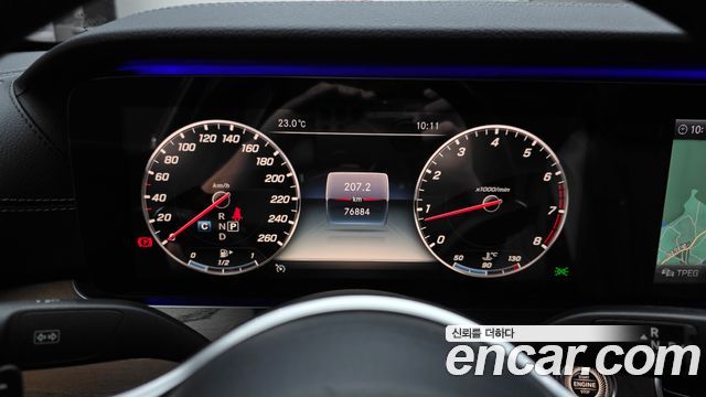 Mercedes-Benz E-Class 2019 — photo 11