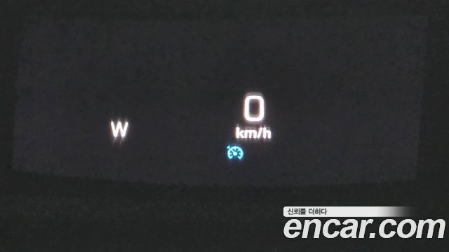 Mercedes-Benz E-Class 2019 — photo 33