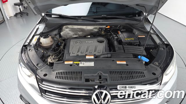 Volkswagen Tiguan 2015 — photo 6