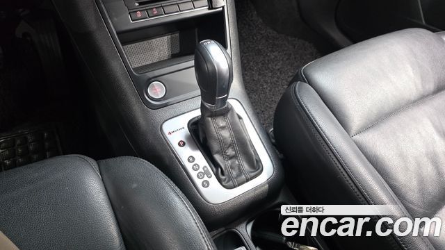 Volkswagen Tiguan 2015 — photo 9