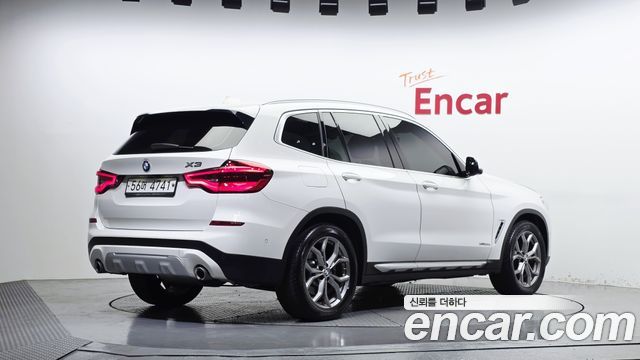BMW X3 2018 — photo 2