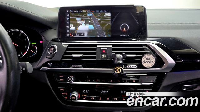 BMW X3 2018 — photo 15