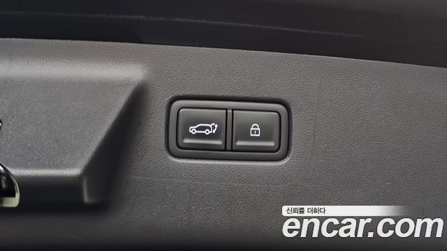 Hyundai Santafe 2024 — photo 36