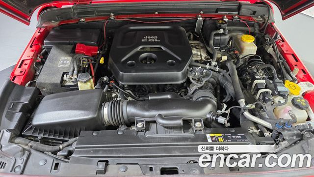 Jeep Wrangler 2020 — photo 6