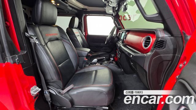 Jeep Wrangler 2020 — photo 10