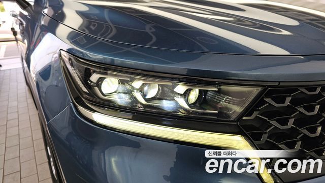Kia Sorento 2021 — photo 8