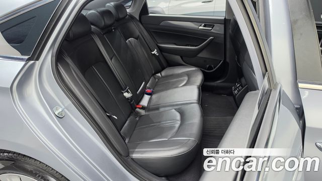 Hyundai Sonata 2016 — photo 18