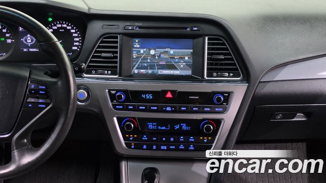 Hyundai Sonata 2016 — photo 21