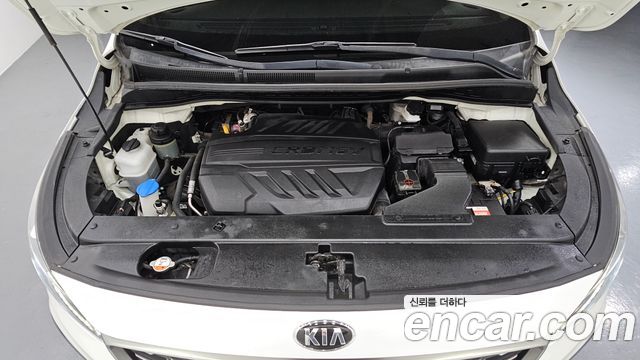 Kia Canival 2019 — photo 6