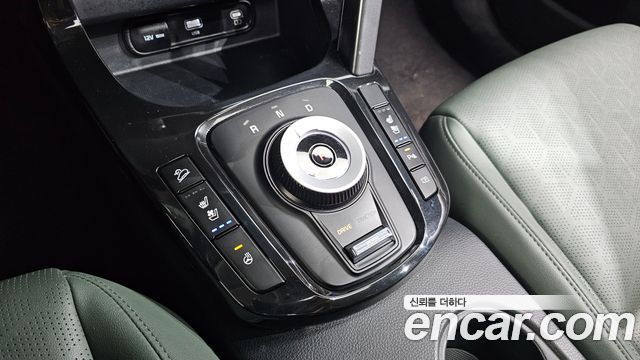 Kia Seltos 2023 — photo 9