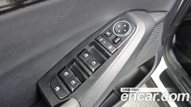 Kia Seltos 2023 — photo 17
