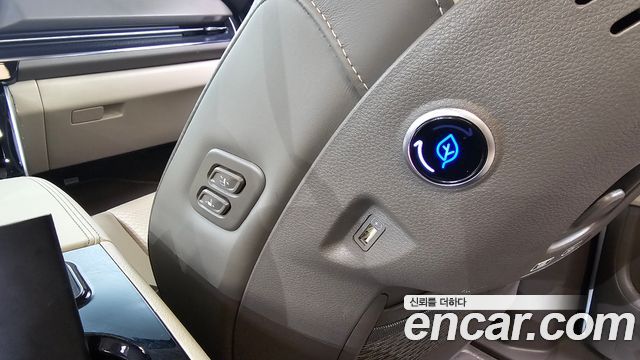 Kia Canival 2023 — photo 23