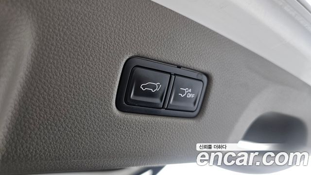 Kia Canival 2023 — photo 24