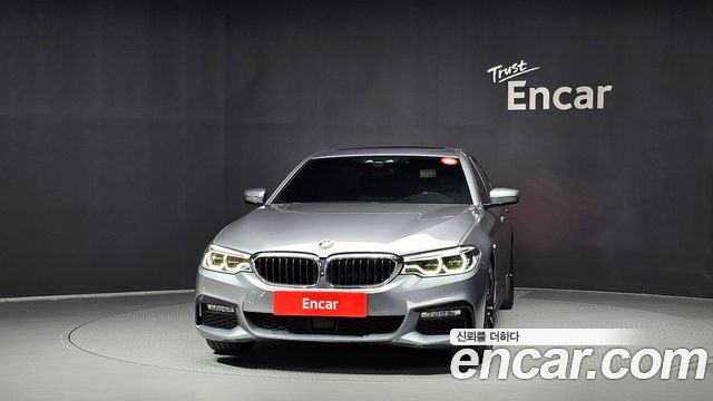 BMW 5-Series 2017 — photo 3