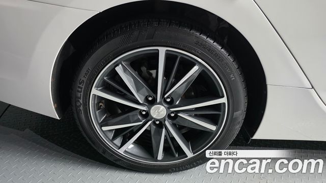 Hyundai i40 2012 — photo 5