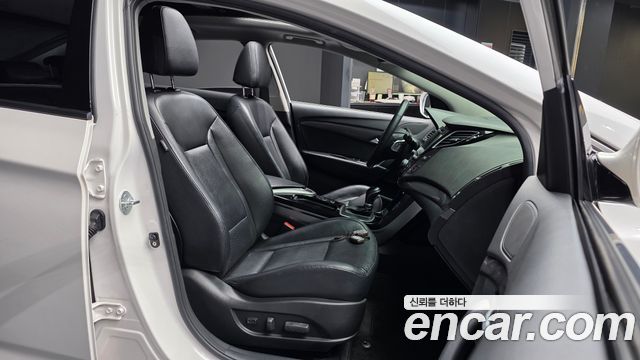 Hyundai i40 2012 — photo 17