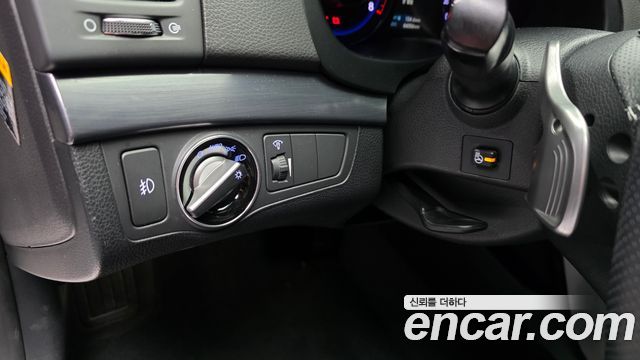 Hyundai i40 2012 — photo 23