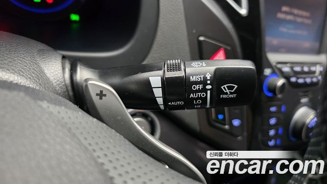Hyundai i40 2012 — photo 29