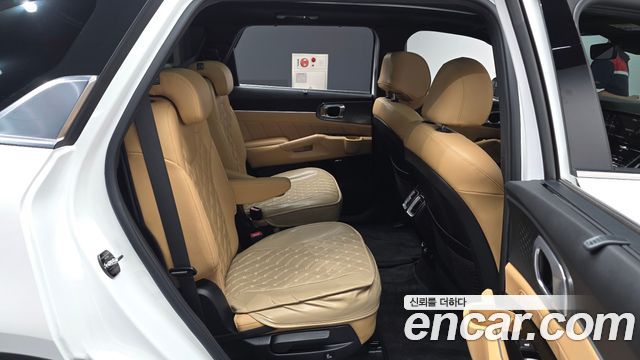 Kia Sorento 2021 — photo 18