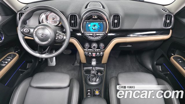 Mini Countryman 2019 — photo 7