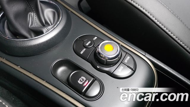 Mini Countryman 2019 — photo 17
