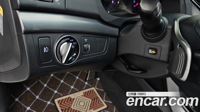 Hyundai i40 2014 — photo 25