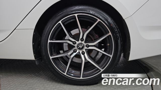 Hyundai i40 2014 — photo 7