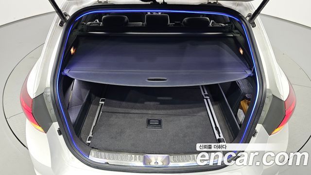 Hyundai i40 2014 — photo 33