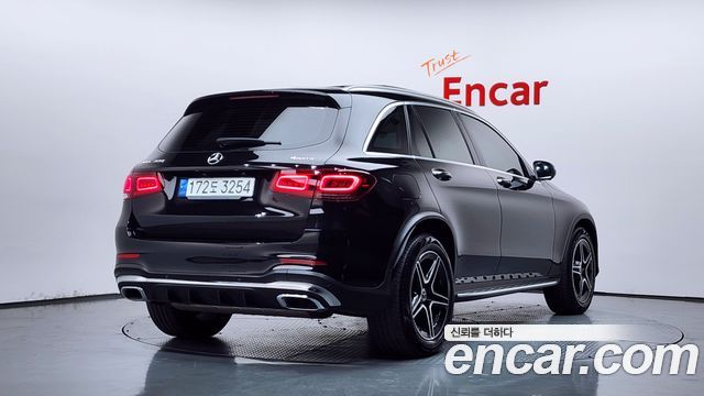 Mercedes-Benz GLC-Class 2022 — photo 2