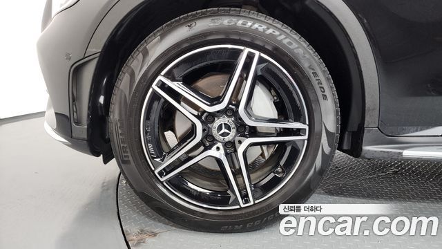 Mercedes-Benz GLC-Class 2022 — photo 5