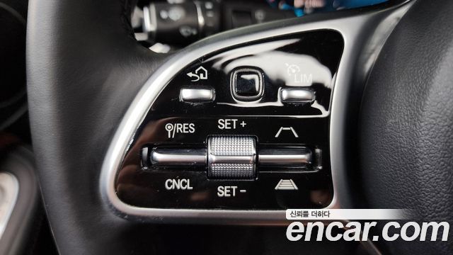Mercedes-Benz GLC-Class 2022 — photo 23