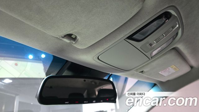 Kia K7 2021 — photo 18