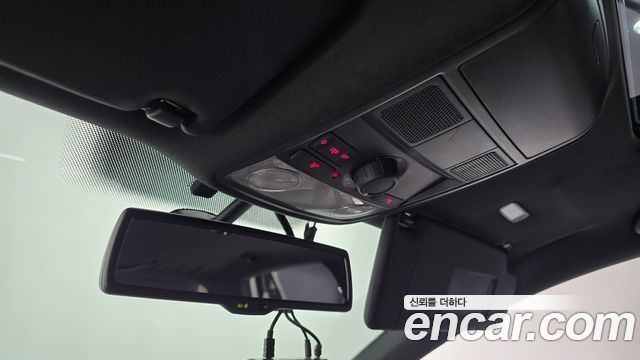 Volkswagen Golf 2011 — photo 19