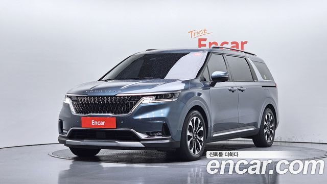 Kia Canival 2021 — photo 1