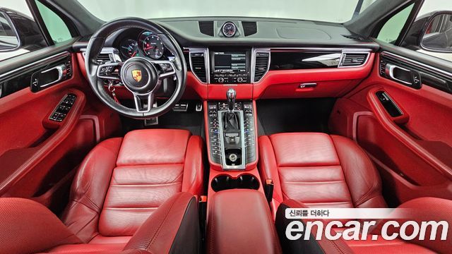 Porsche Macan 2015 — photo 7