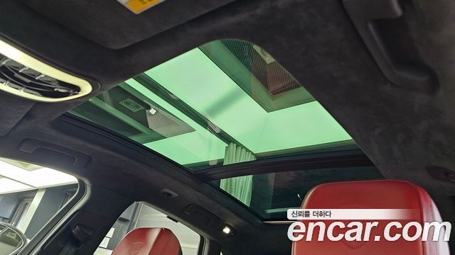 Porsche Macan 2015 — photo 18