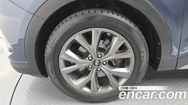 Hyundai Santafe 2018 — photo 5