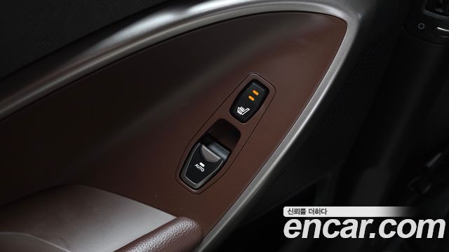 Hyundai Santafe 2018 — photo 26